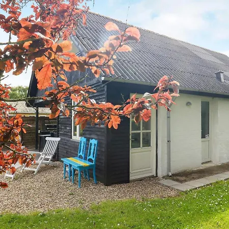 Holiday home 6 Person In Fur-by Traum Fur